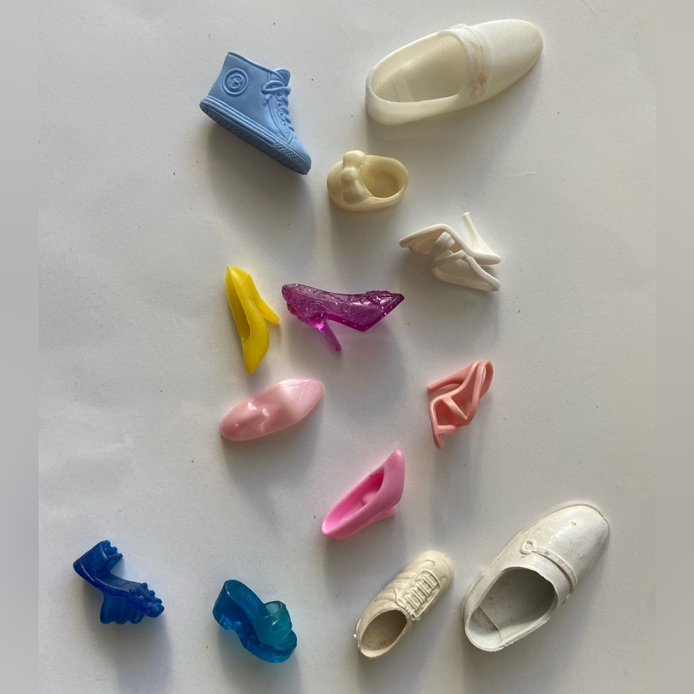 Lot of 13 Assorted Barbie, Ken & Skipper Doll Shoes – Mixed Colors & Styles